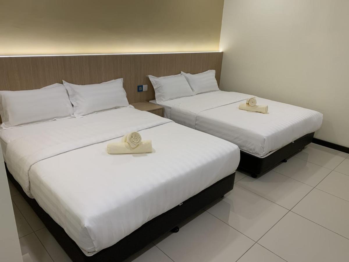 M Quality Hotel Gua Musang Kültér fotó