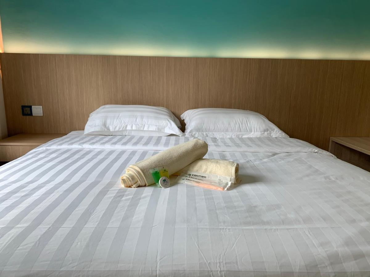 M Quality Hotel Gua Musang Kültér fotó