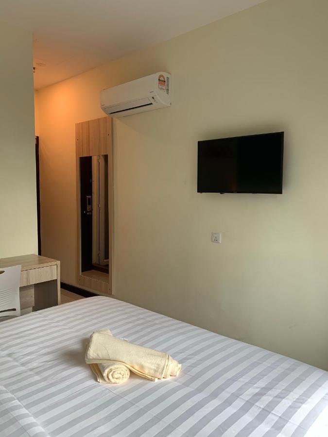 M Quality Hotel Gua Musang Kültér fotó