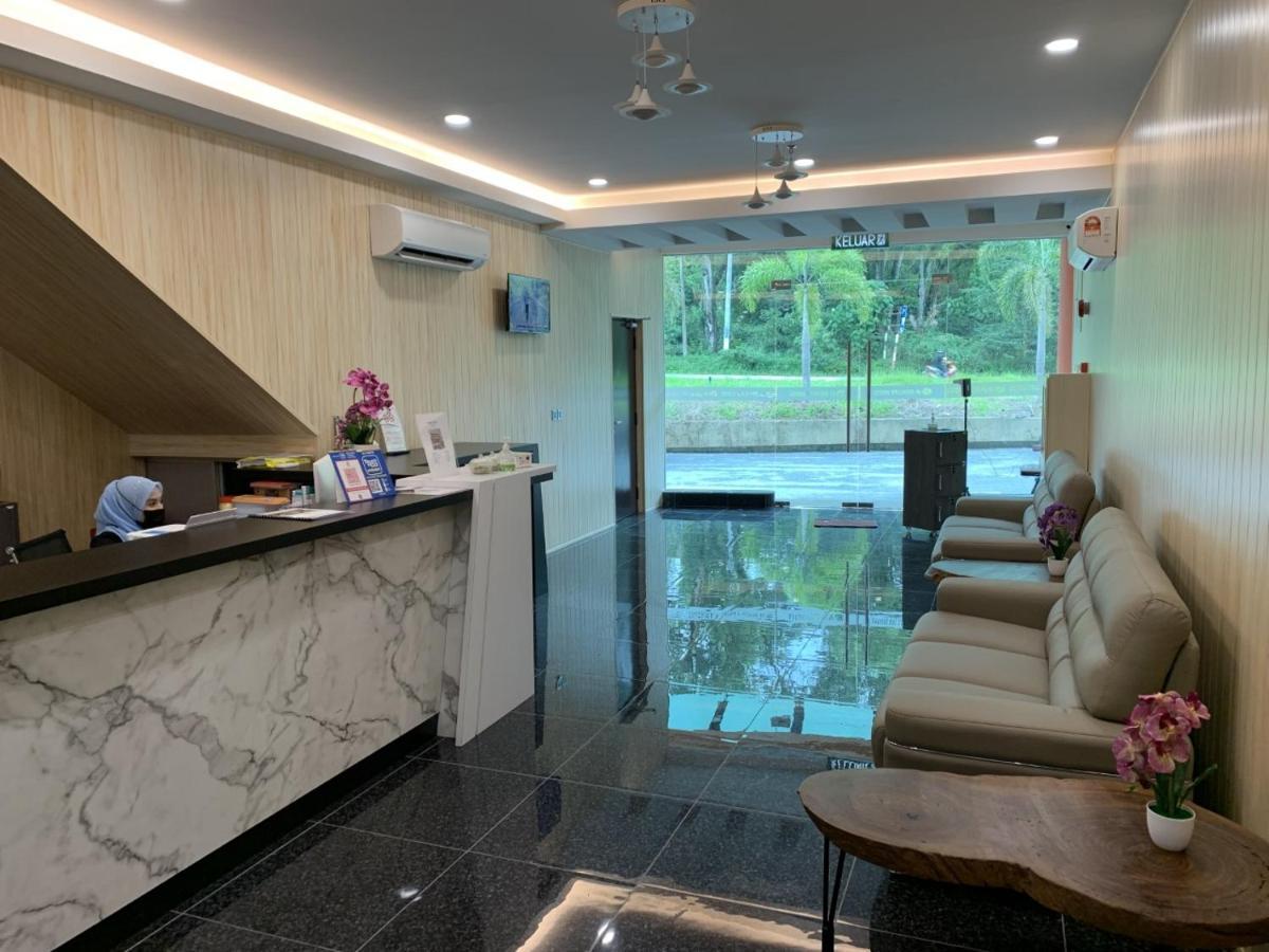 M Quality Hotel Gua Musang Kültér fotó